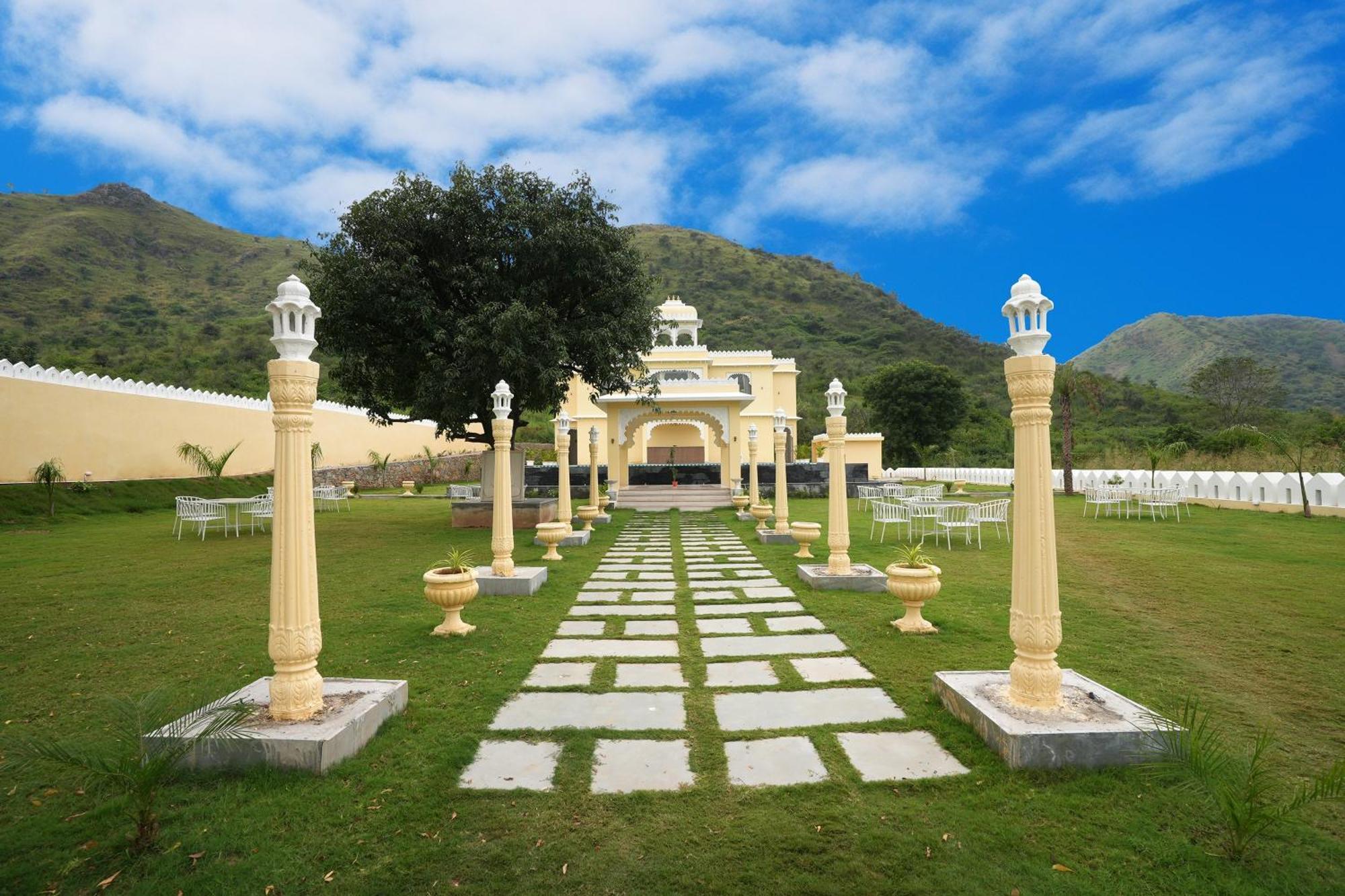Maangarh Resorts Udaipur Eksteriør billede